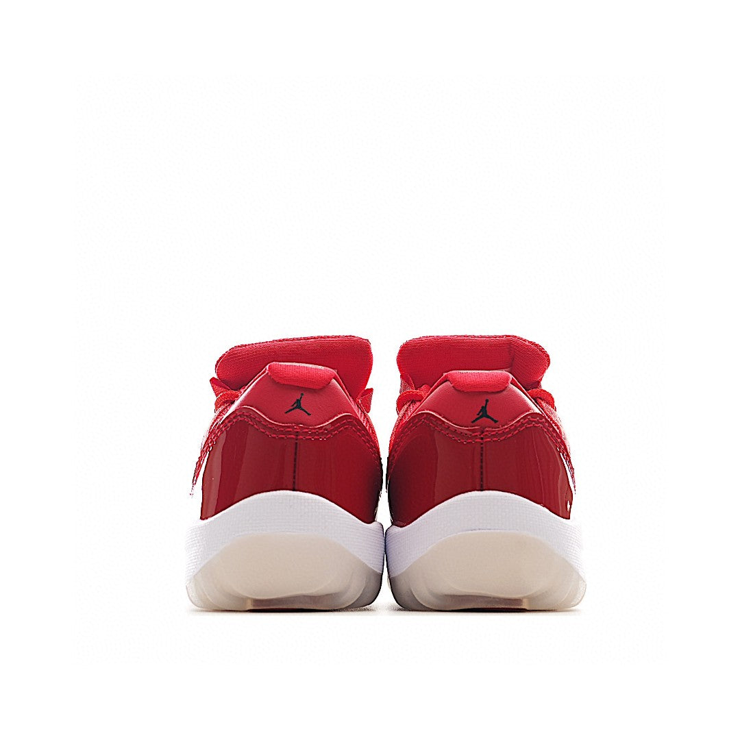 The classic AJ11 is back, mid-top" red"