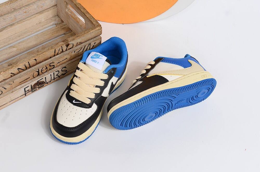 Air Force low-top lace-up sneakers" white, white, blue, camel"