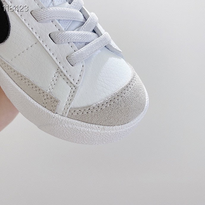 NK Trailblazer Graffiti Low-top" white, pink"