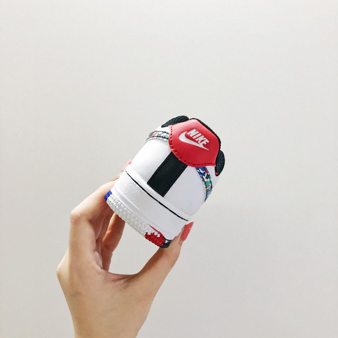 Air Force low-top lace-up sneakers" white"