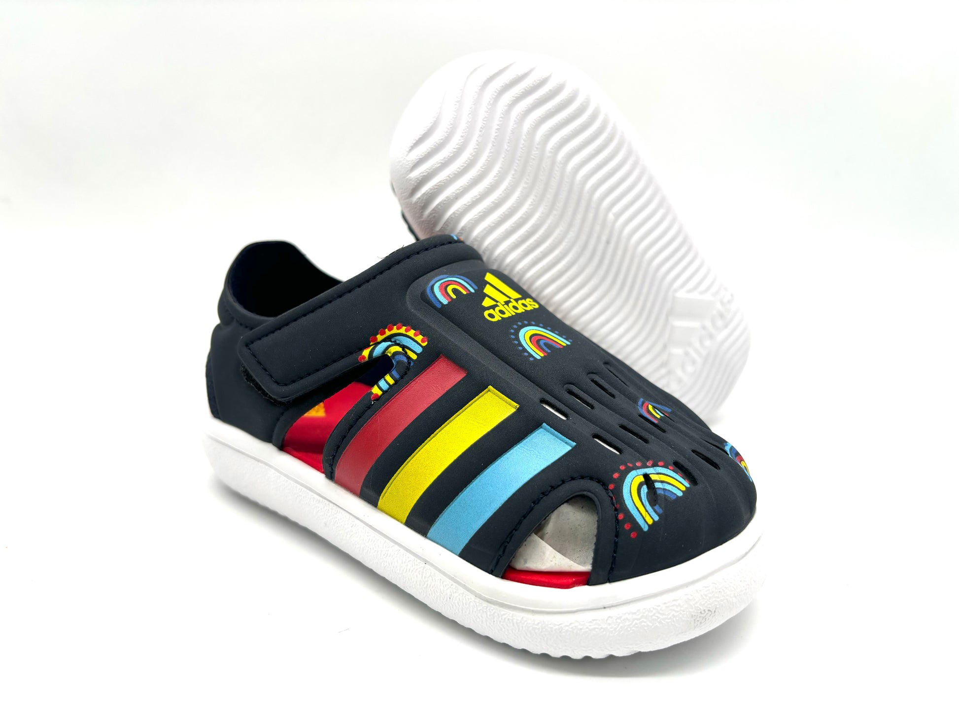 Adidas Seahorse III hole shoes" black"