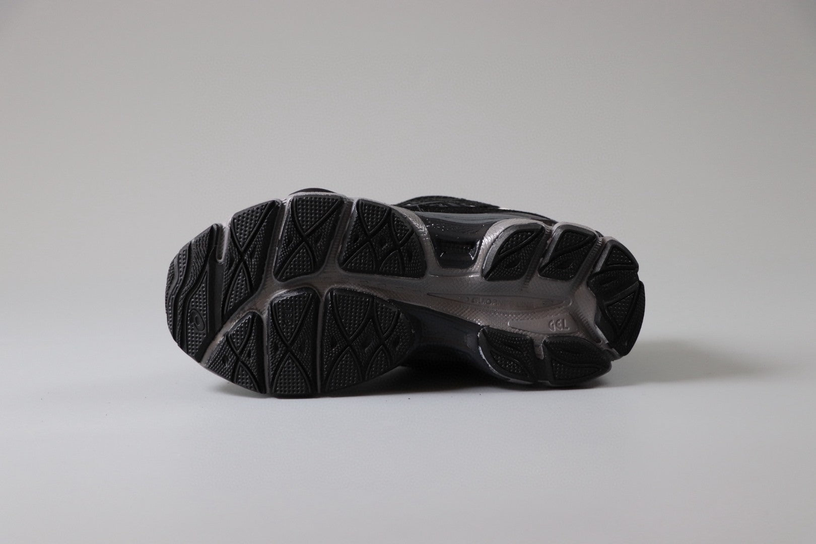 Asics Gel-NYC Professional"   Black, gray"