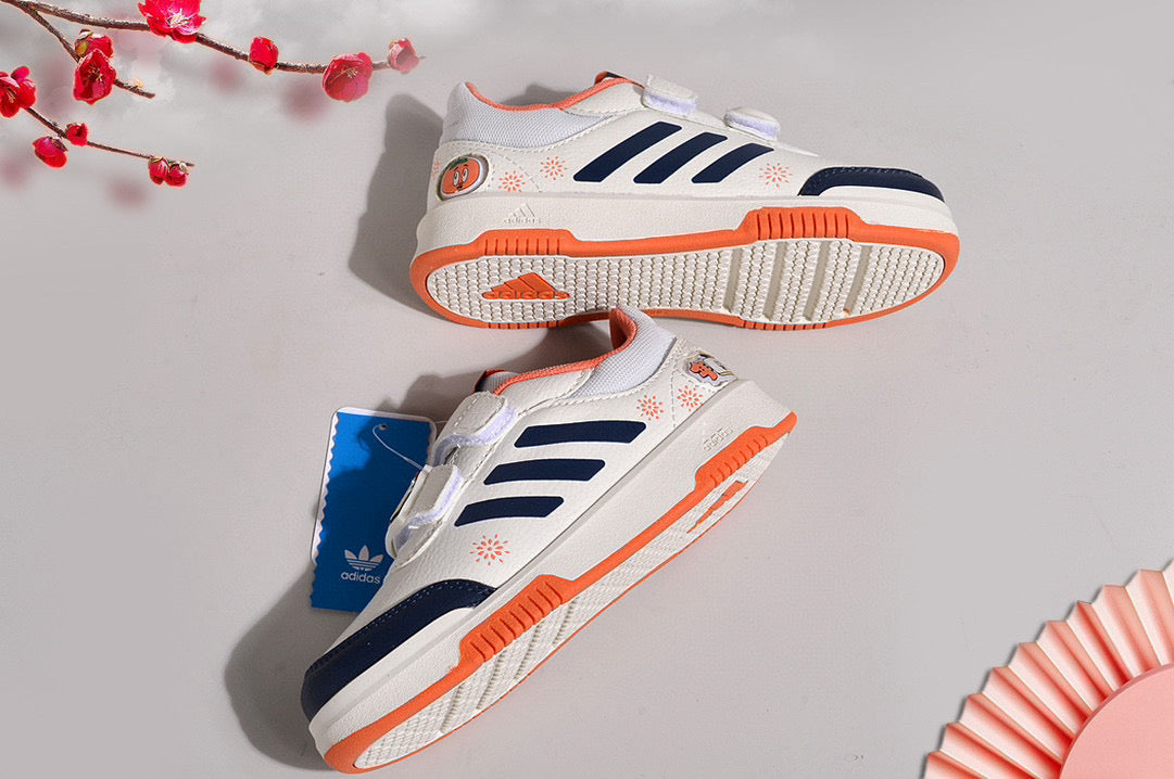 Adidas Velcro Sneakers" cream, navy"