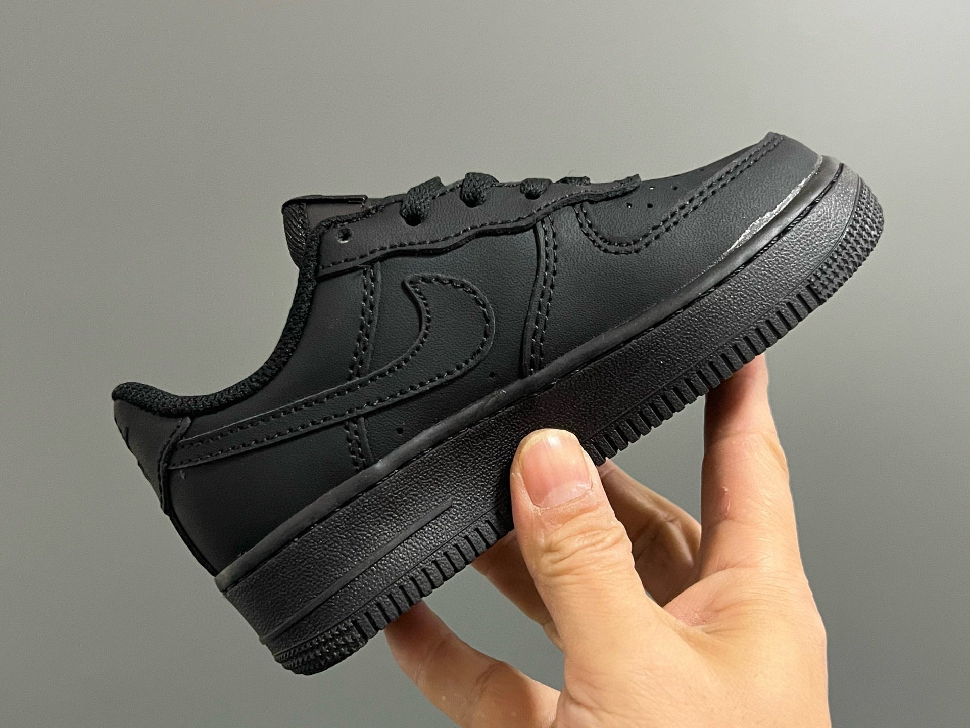 Nike Air Force 1 Low Top Sneakers