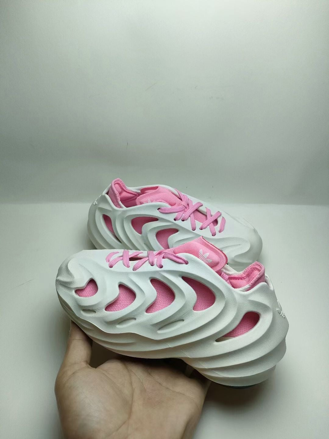 ADIDAS clover adiFOM boys and girls hole shoes " light gray, pink"