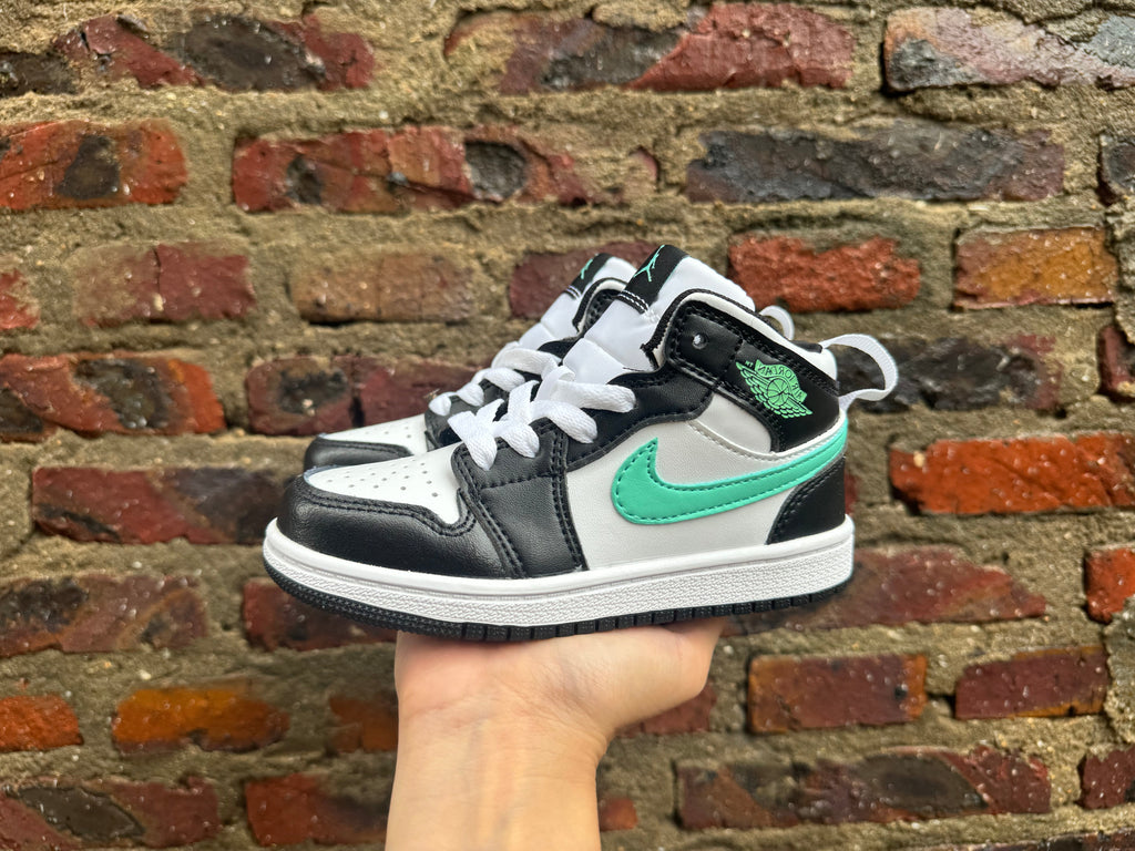 Joe 1 lace up" white, black, turquoise color"