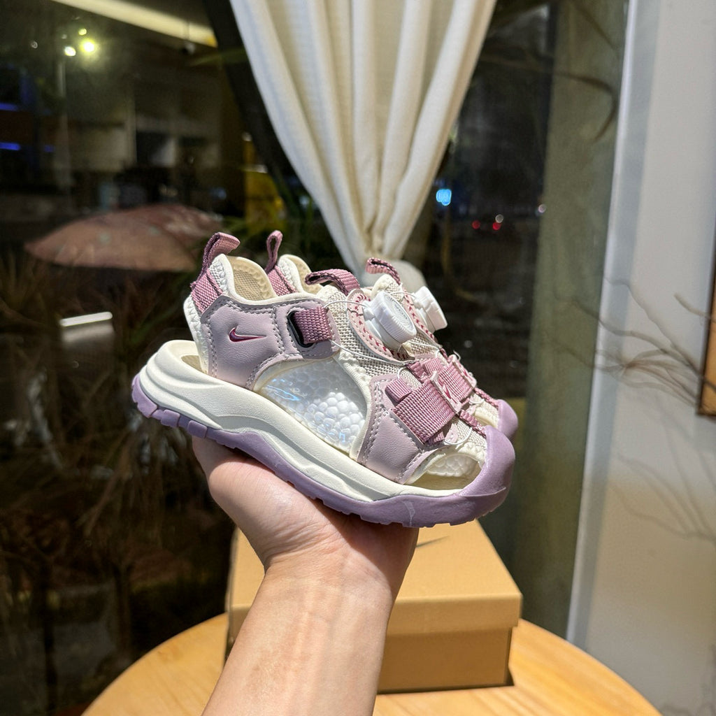 Nike closed toe rotating button sandals" Light Purple"