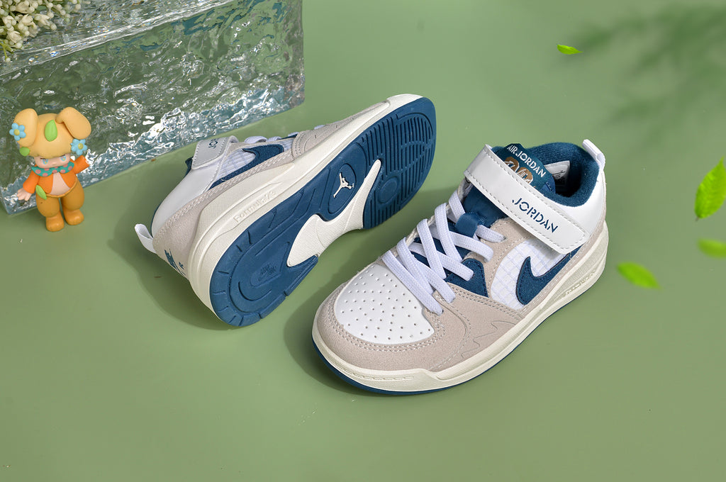 Nike Jordan 90 children's casual shoes" gray, blue"