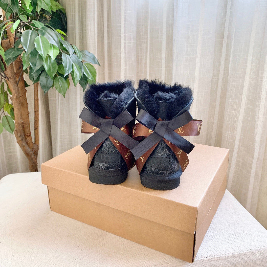 UGG co-branded wool integrated snow boots" black"