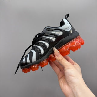 Nike AIR MAX plus full-length air cushion" black , & white"