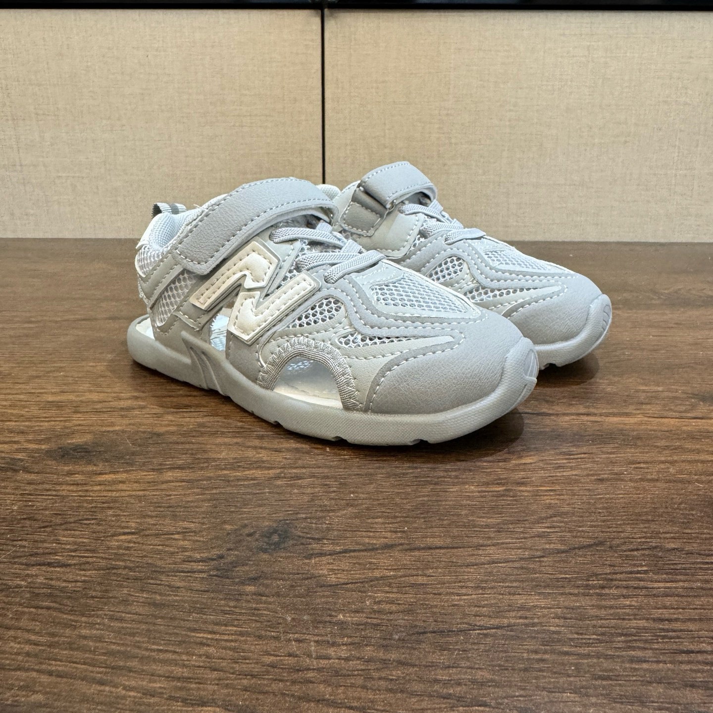 Miumiu co-branded river sandals" light gray"