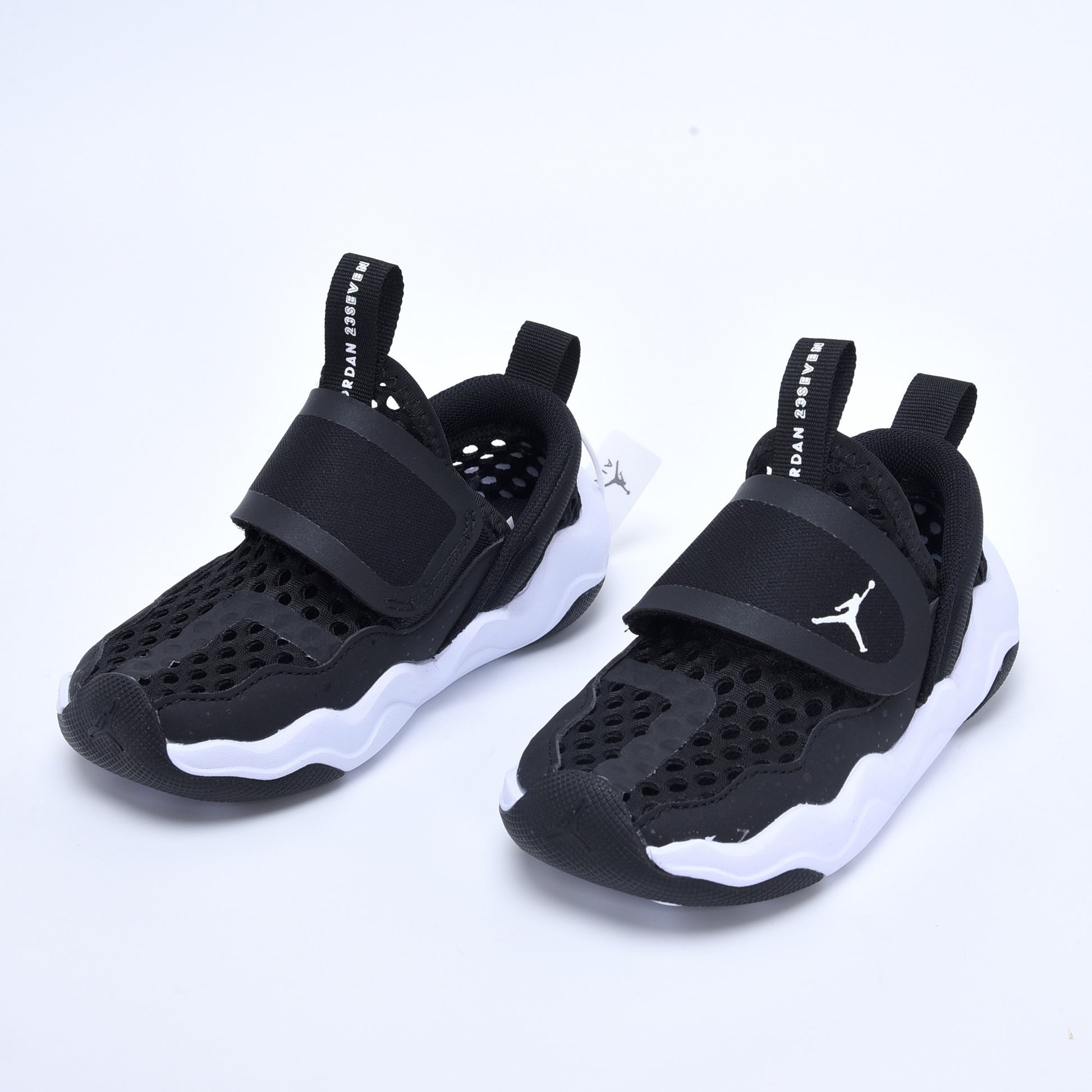 Jordan Little Shark Mesh Shoes for Kids "black"