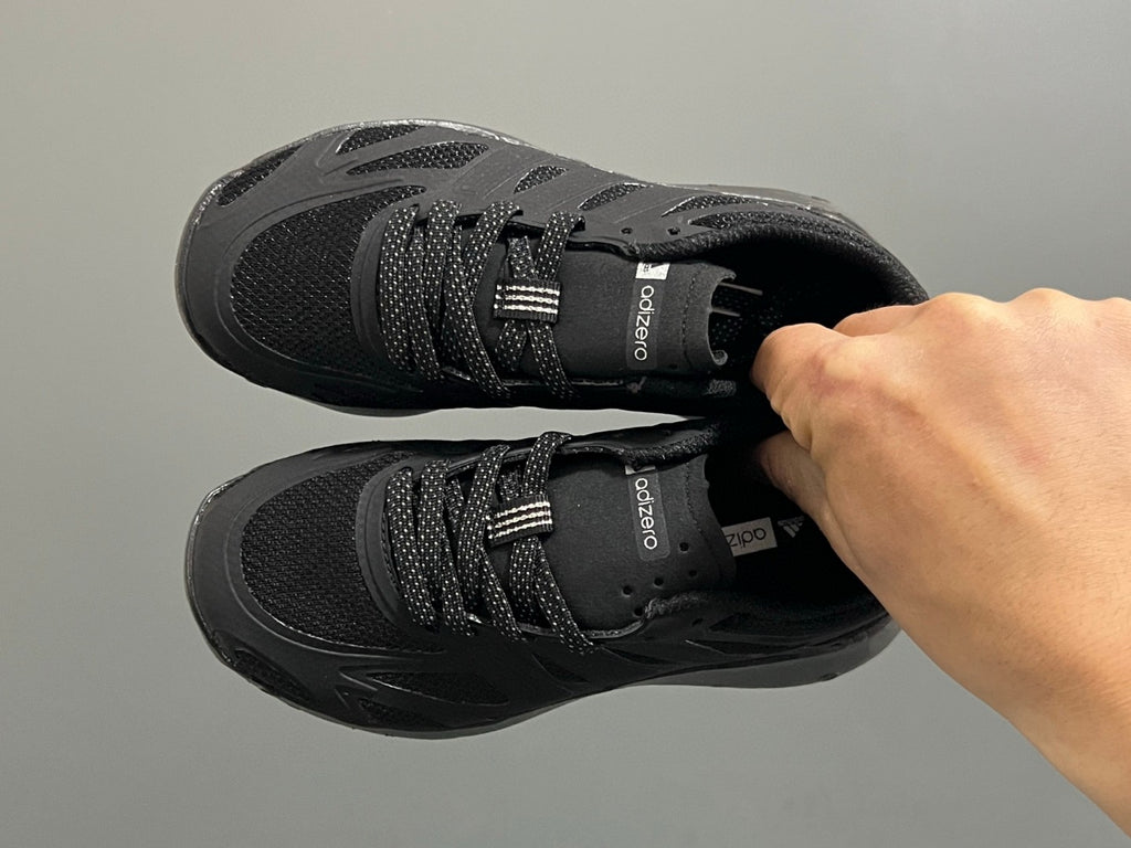 A's new children's shoelace buckle swing sports shoes" black"