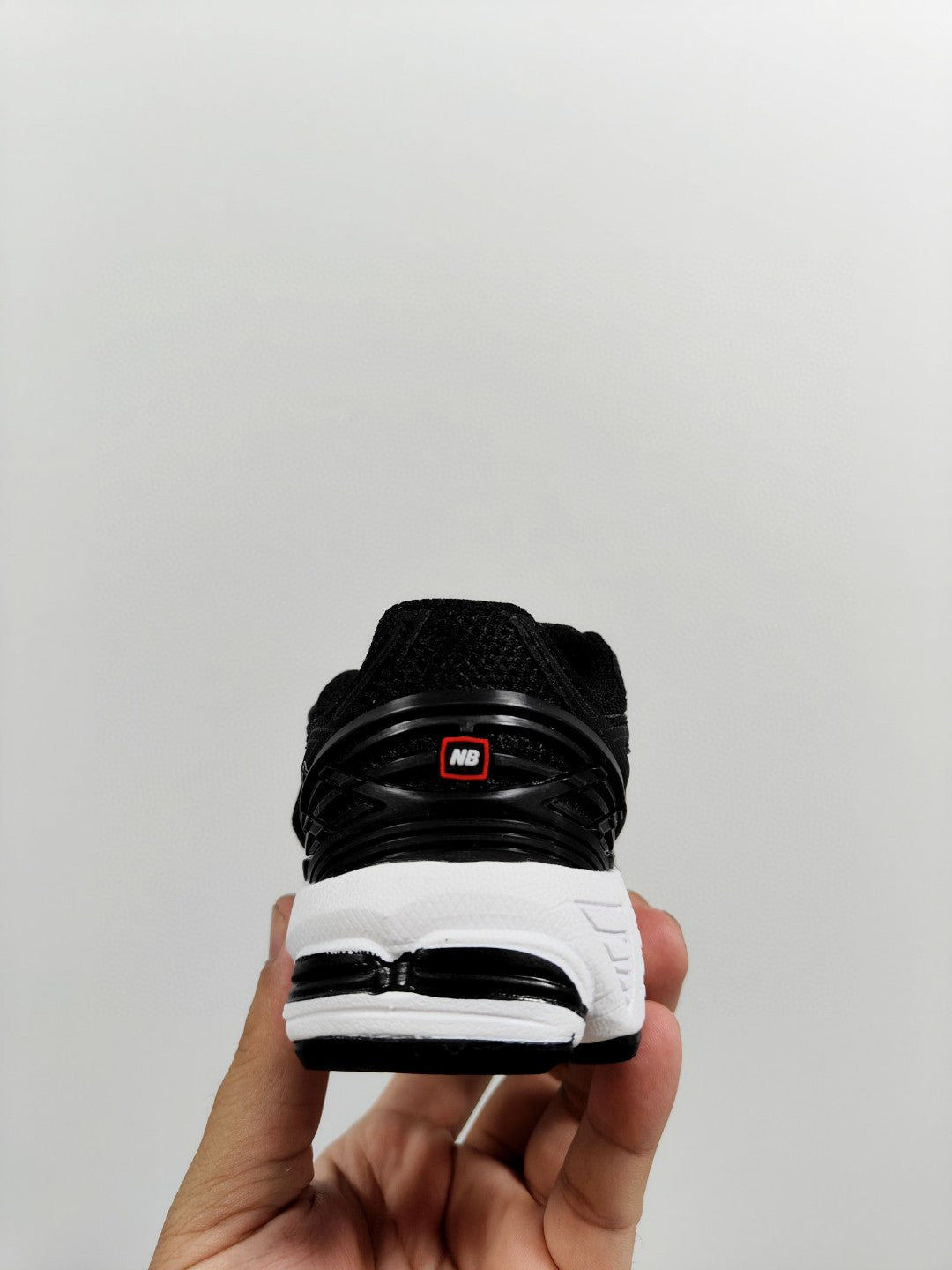 NB 1906 Velcro Kids Running Shoes" black"