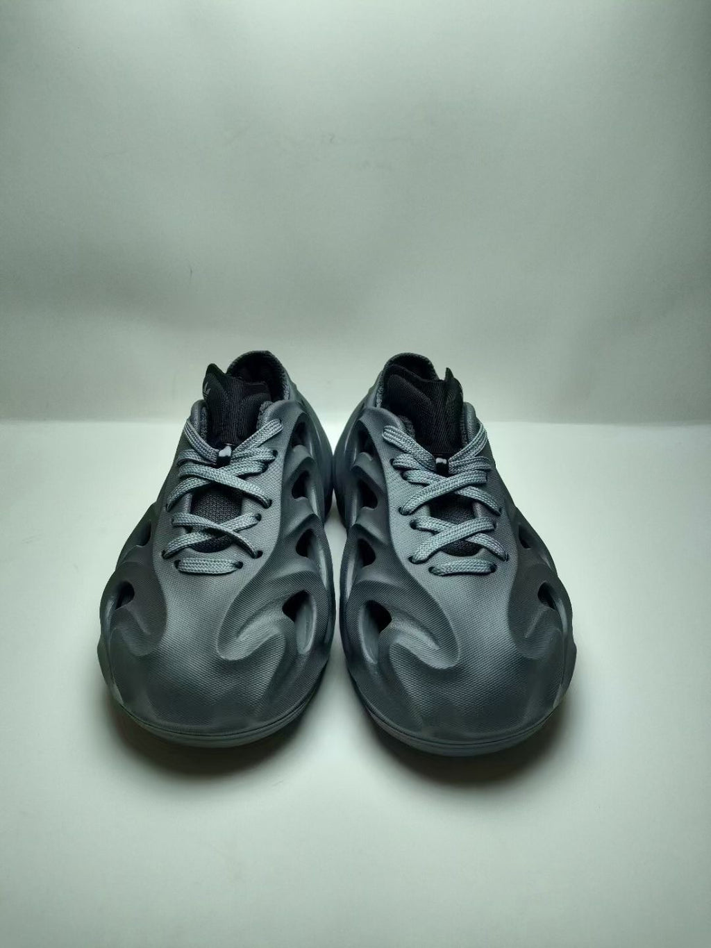 ADIDAS clover adiFOM boys and girls hole shoes " black"