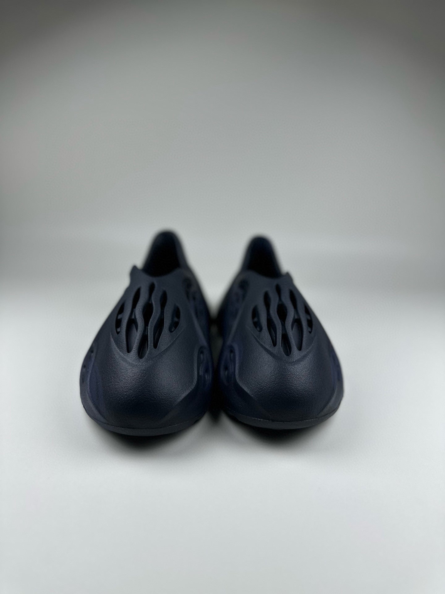 Coconut Crocs" dark navy"