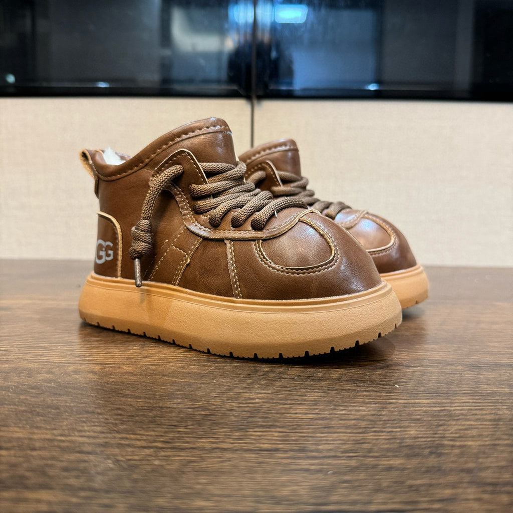 U-GG Capibara Snow Boots Leather" brown"