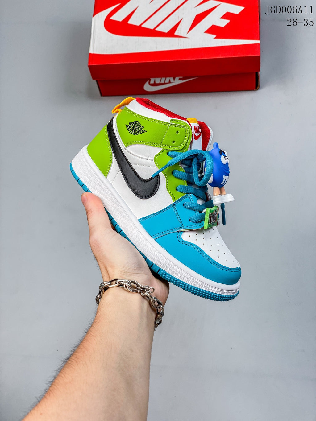 Joe 1 cartoon high top basketball shoes" Green, blue, white"