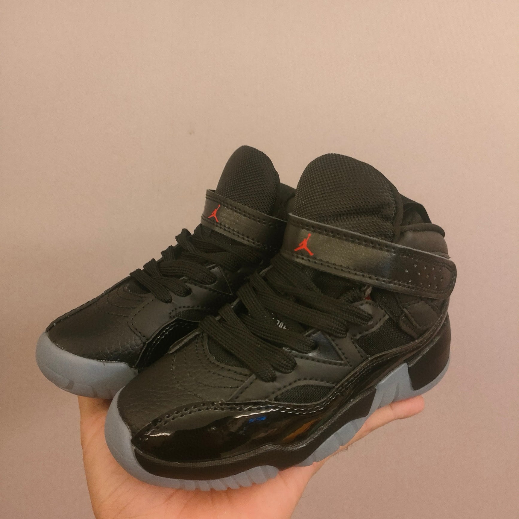 Jordan 612 single buckle children's shoes" black"
