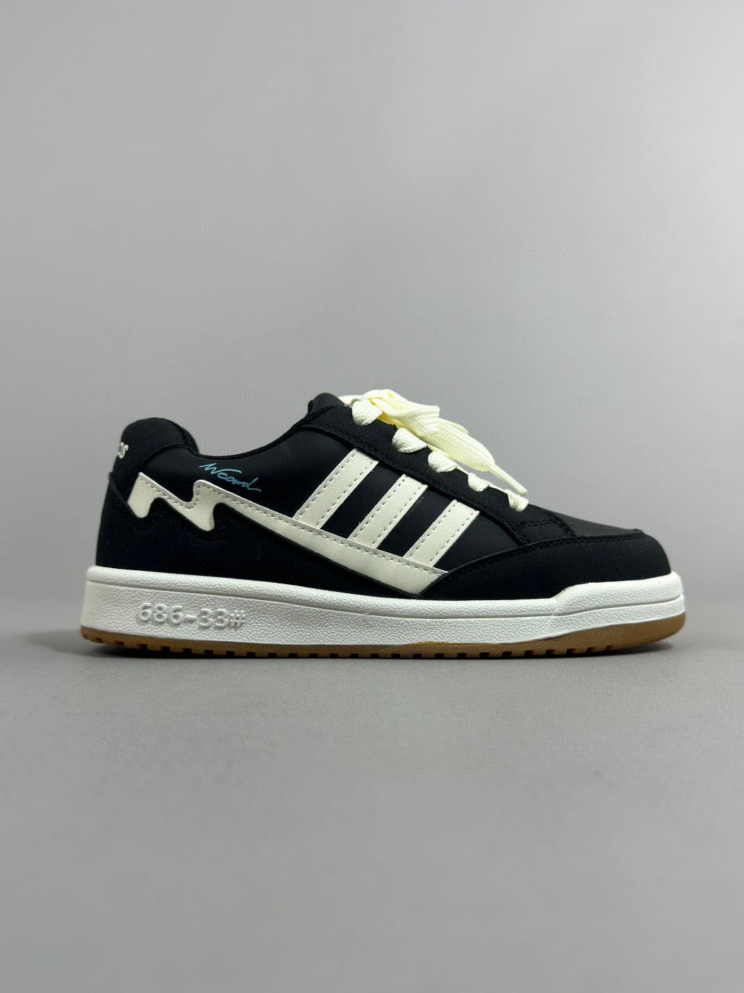 Adidas WCARD ADV classic retro sneakers" black"