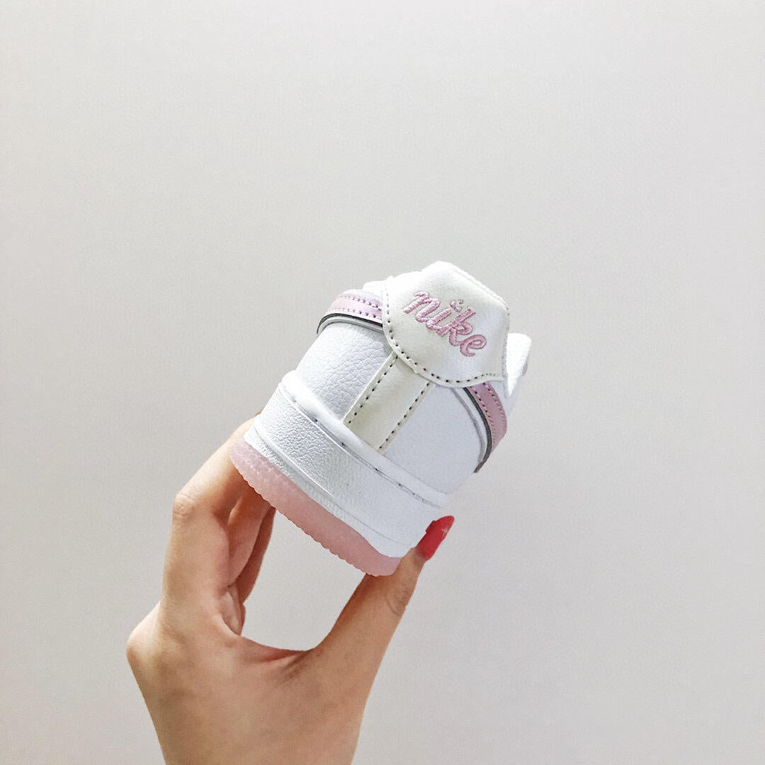 Air Force low-top lace-up sneakers" white, pink"