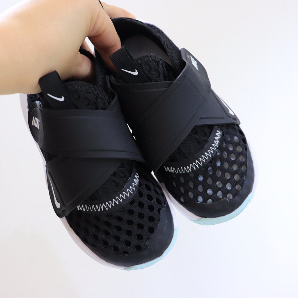 Nike Little UFO Large Mesh Velcro Children's Shoes" black"