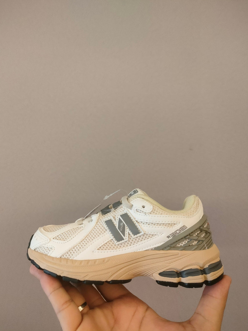 NB1906 parent-child sports shoes" cream, light green"
