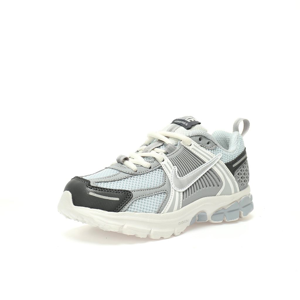 Nike V5" gray"
