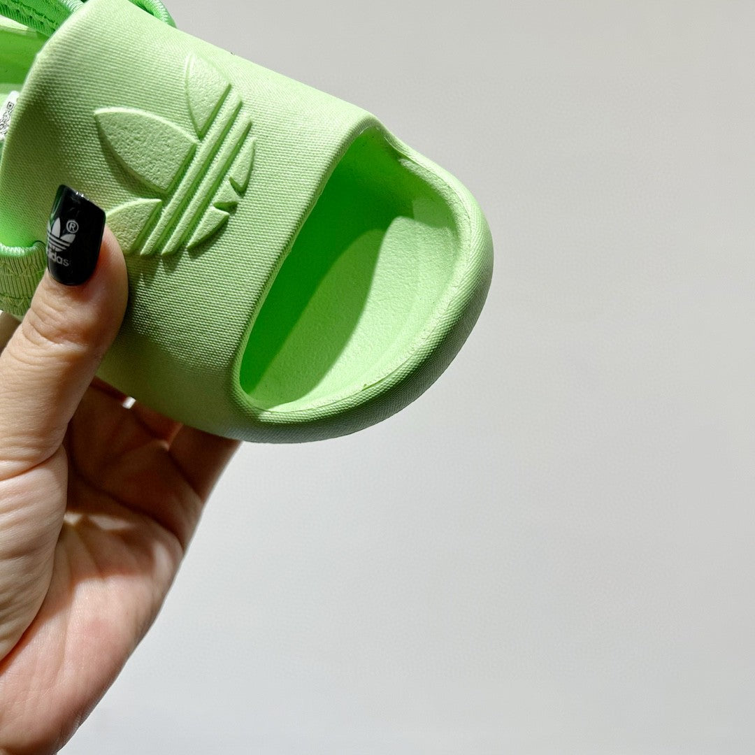 Adidas clover soft thick sole detachable two-wear children's sandals" green"
