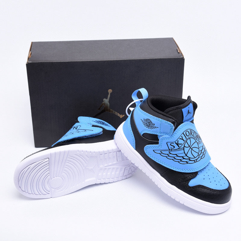 Jordan Wings Kids Shoes" black, blue"