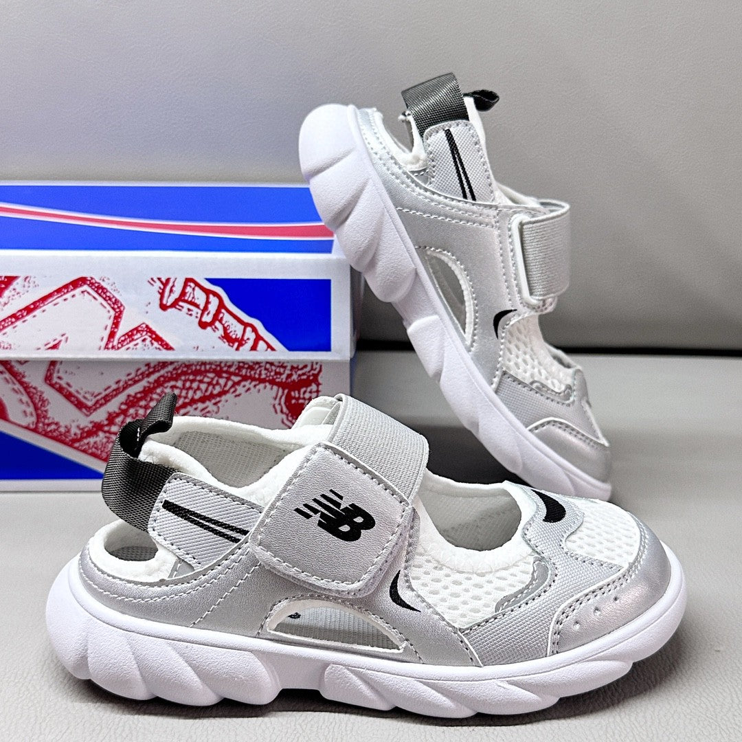 NB920 children's sandals children's beach sandals" white, silver"