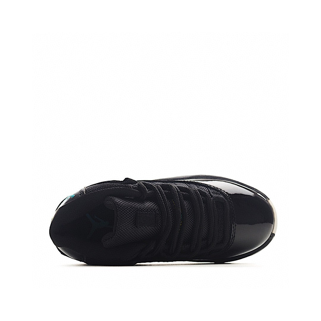 The classic AJ11 is back, mid-top" black"