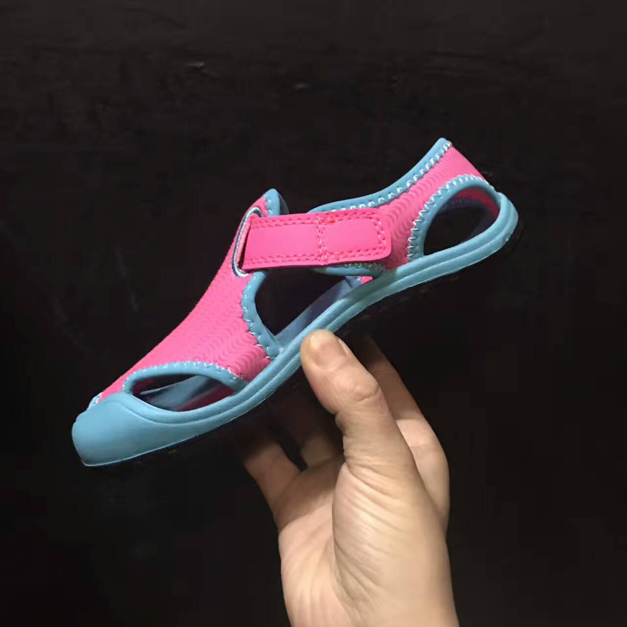 Nike children's closed toe sandals " hot pink and light blue"