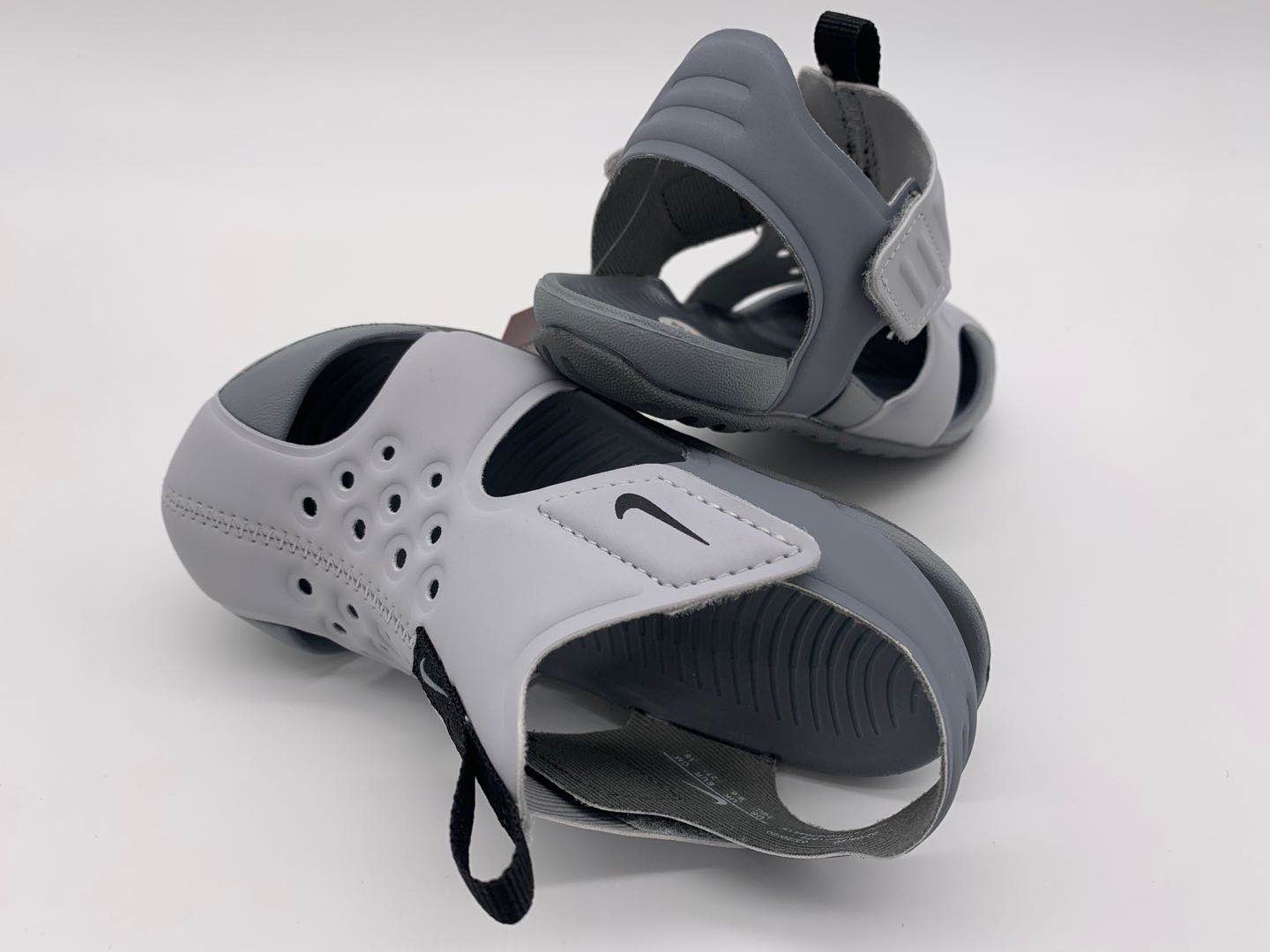 Nike Crocs " gray"