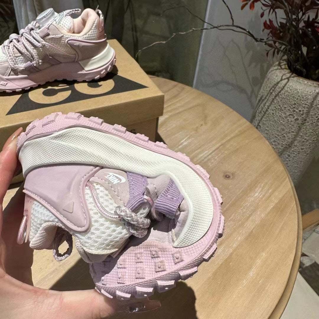 Nike ACG outdoor hiking shoes" Pink, Purple"