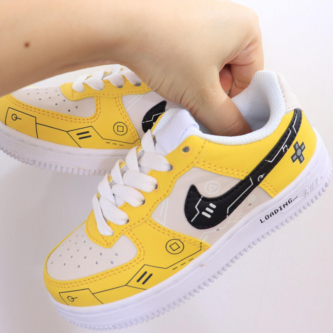 Air Force low-top lace-up sneakers" yellow, white"