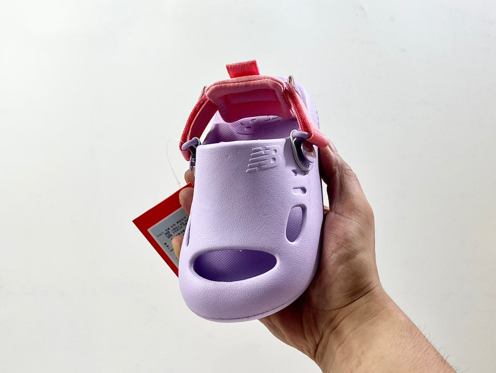 NB hole two-way sandals" purple"