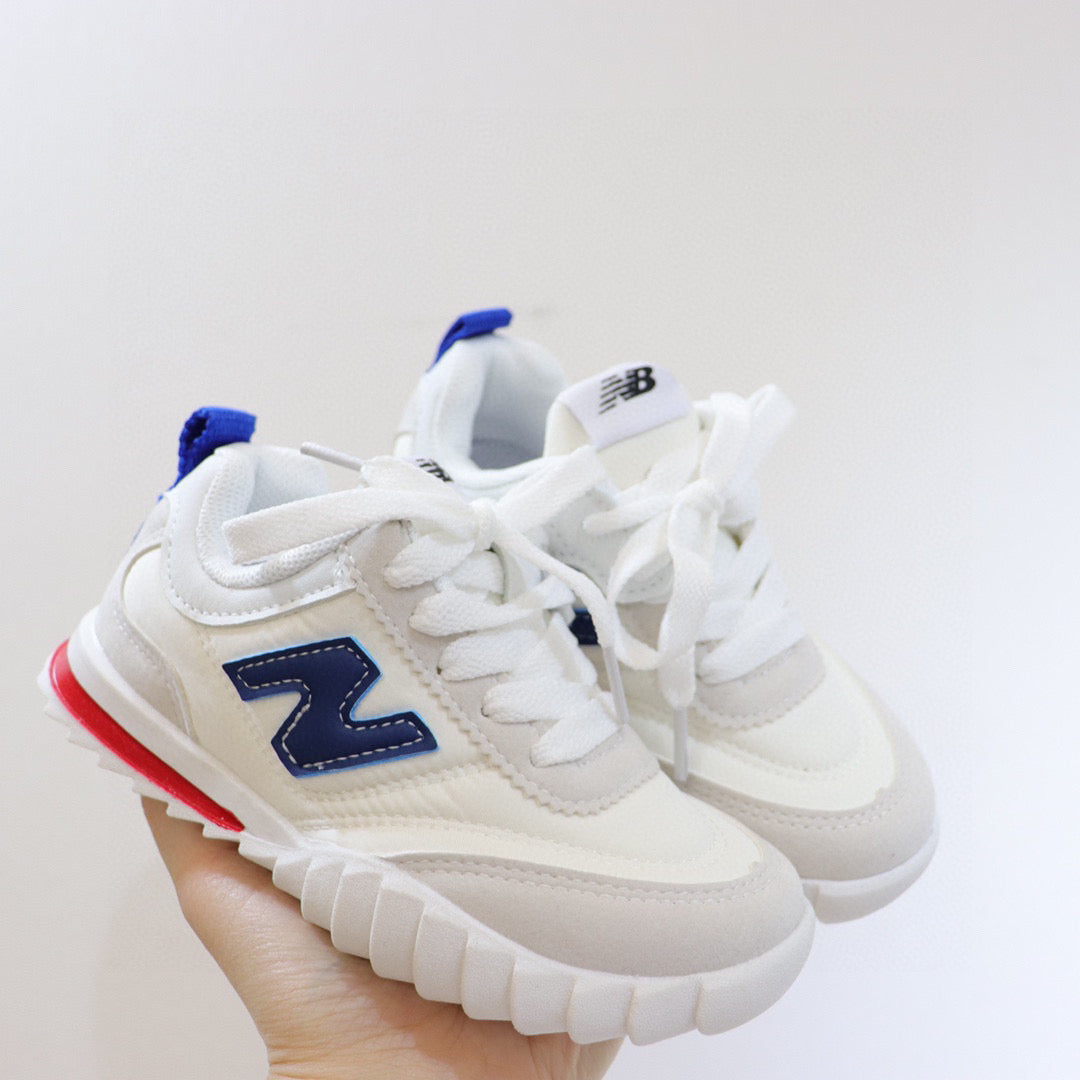 NB overseas version of the shoes" white"