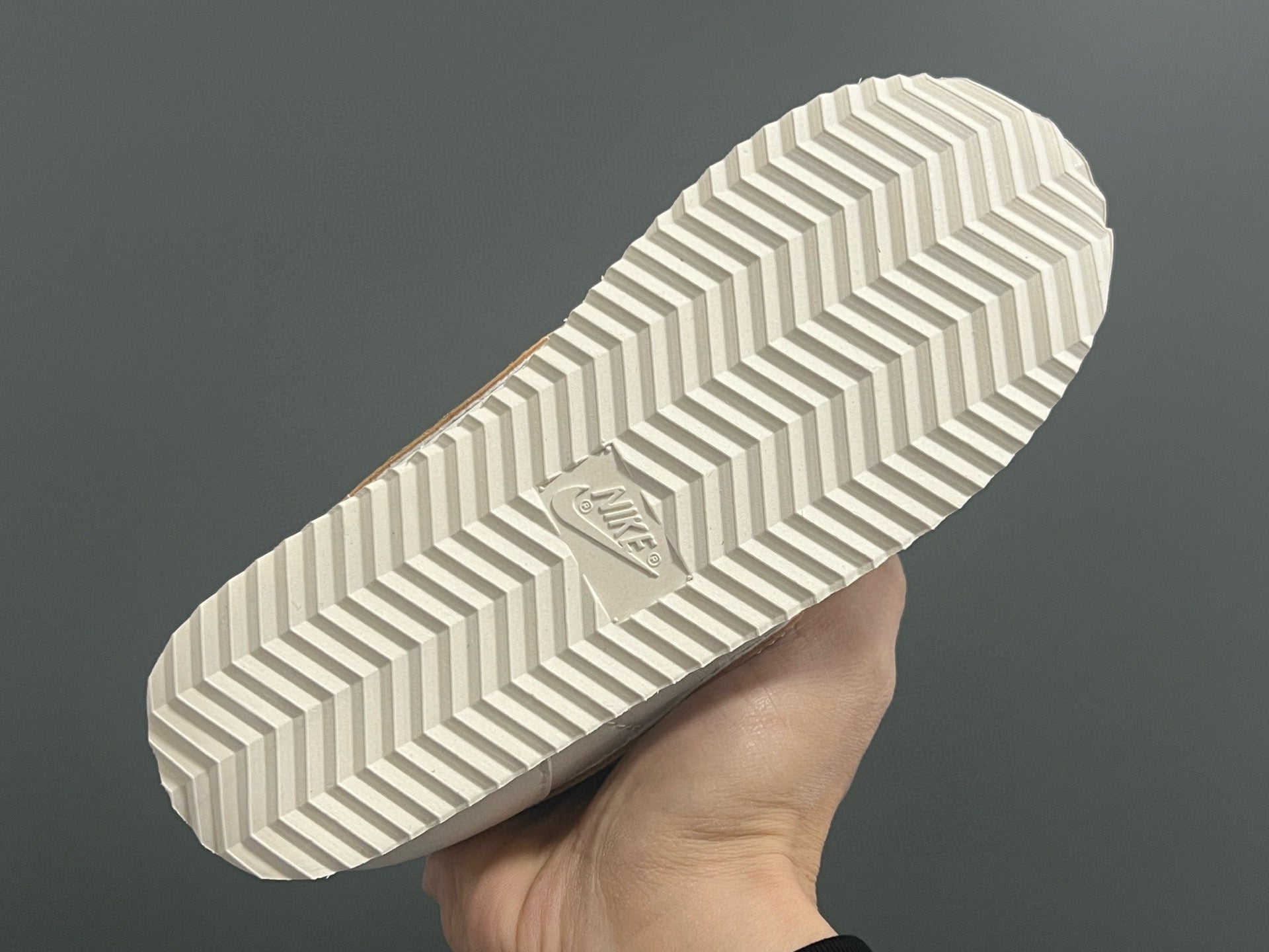 Nike Forrest Gump Classic Velcro Kids Shoes" white, beige"