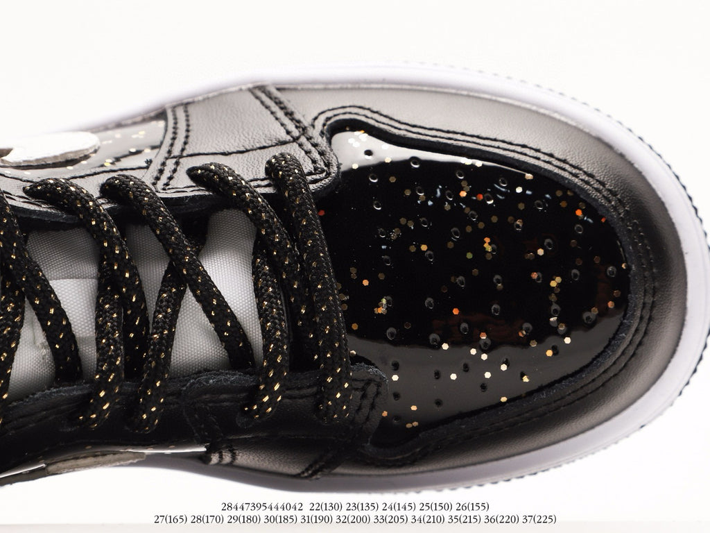 Joe 1 " white, black"