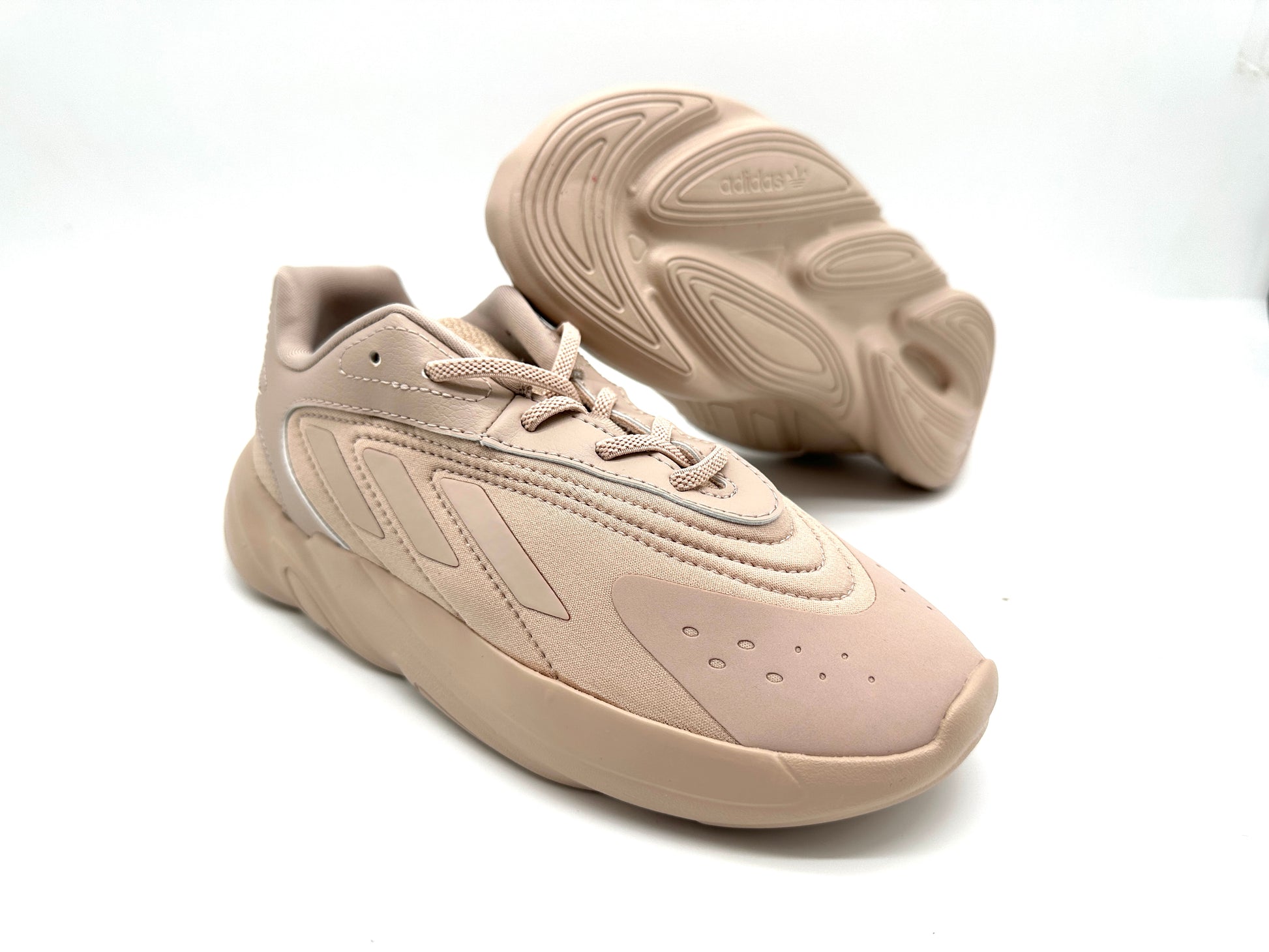 Adidas latest children's dad shoes "blush"