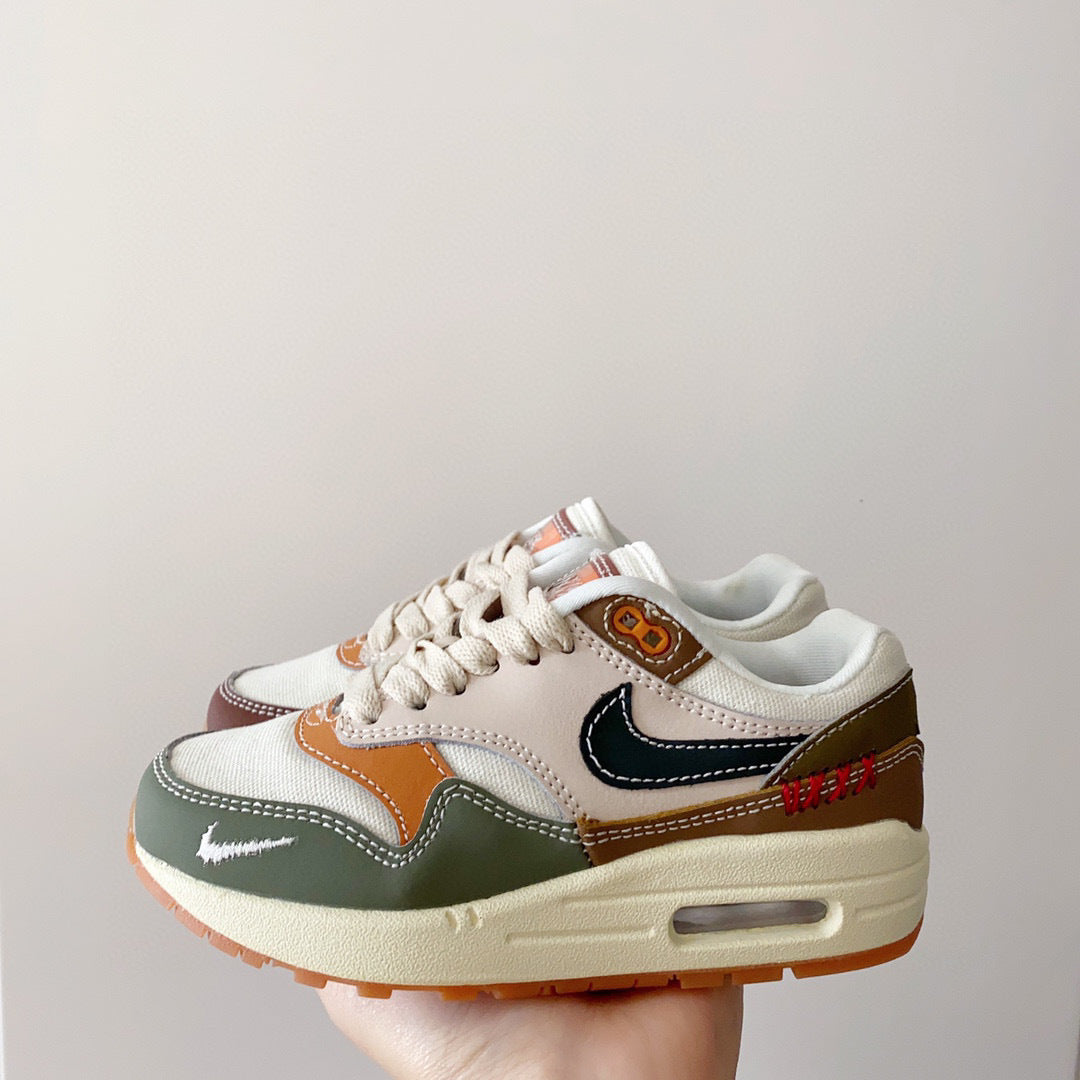 Nike co-branded children's air cushion