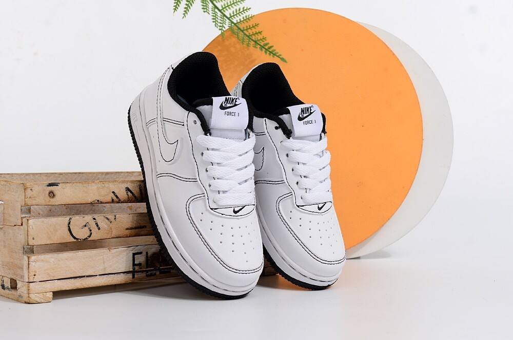 Air Force low-top lace-up sneakers" white"