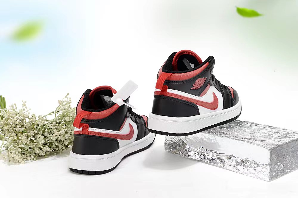 Jordan AJ1 children's shoes" black, white, red"