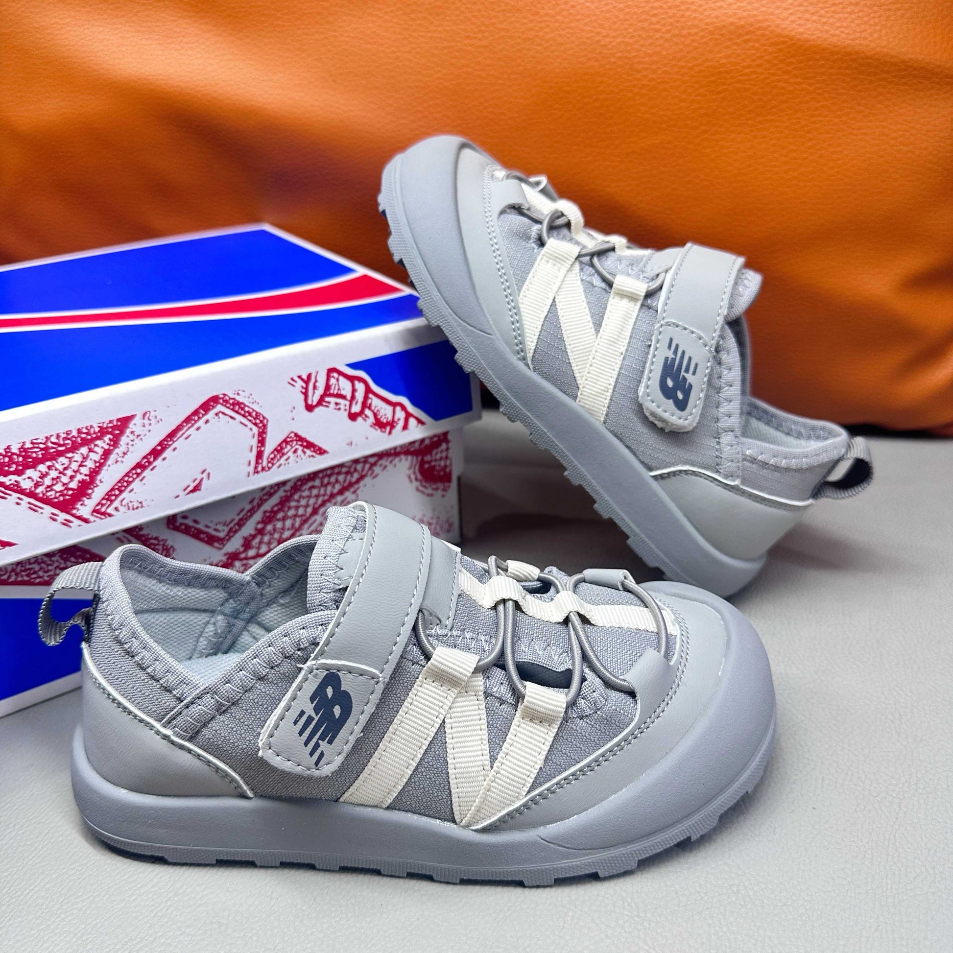 N3205 Velcro Sandals "light -grey "