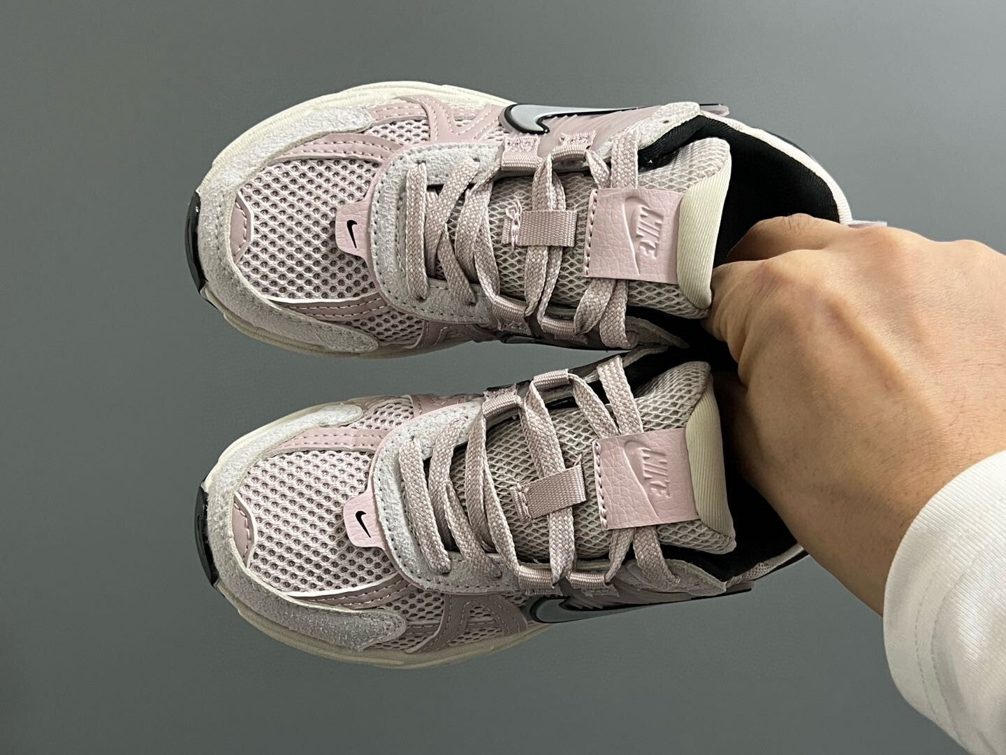 v2k children's shoes