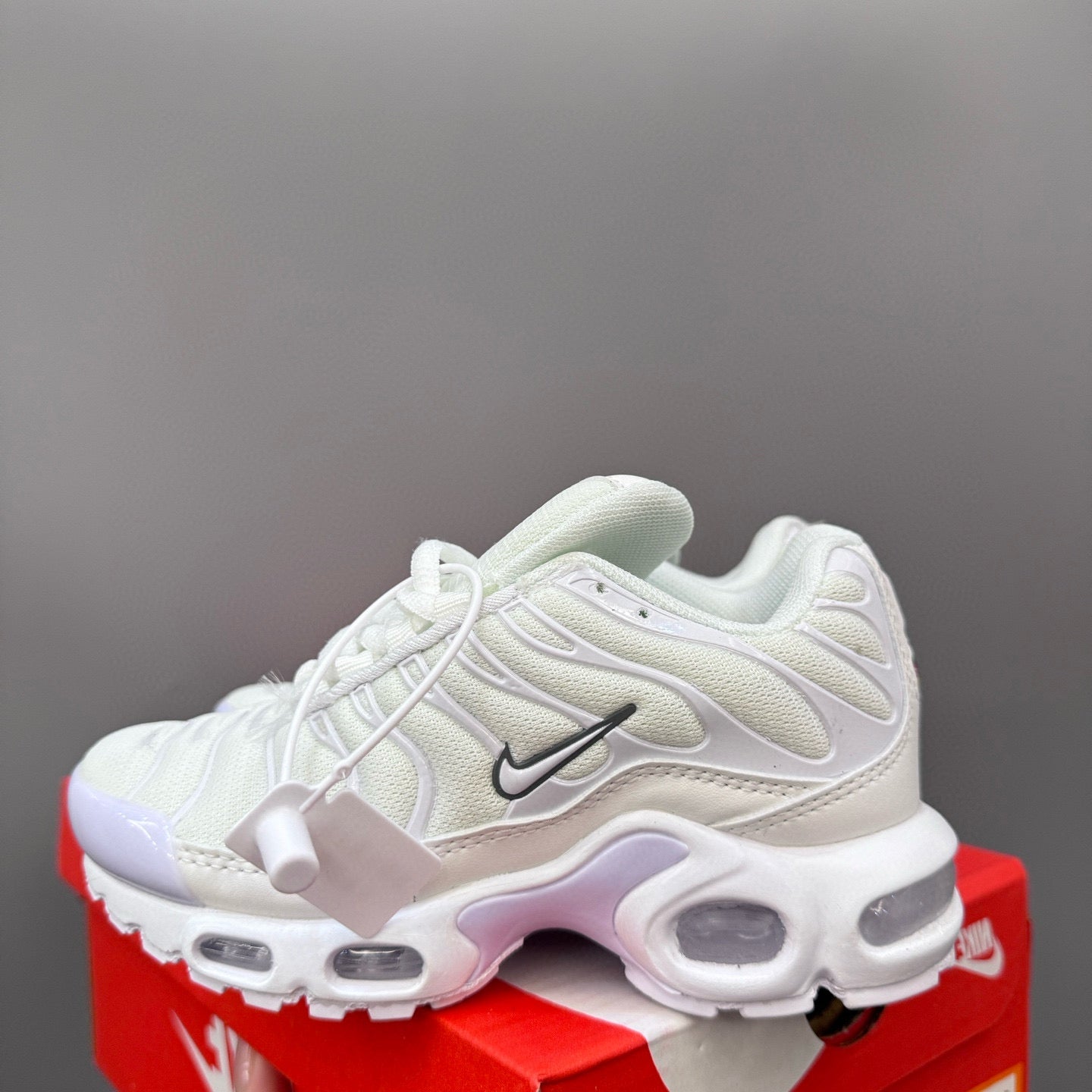 Nike Air Max Plus running shoes " white"