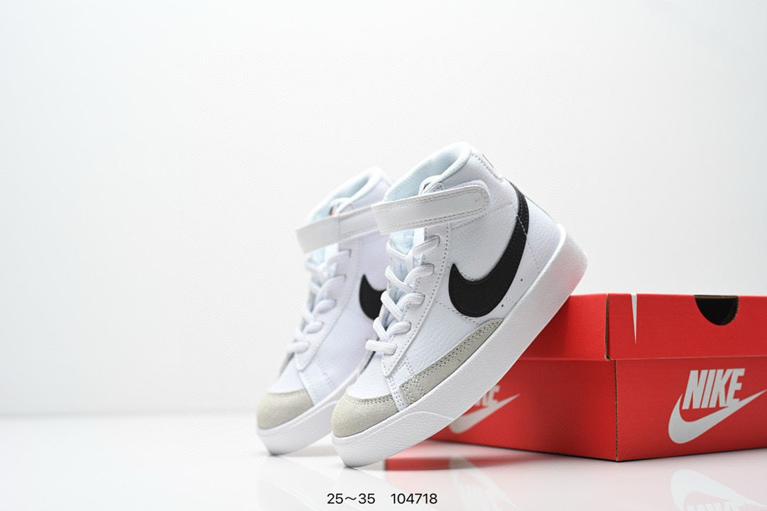 Nike Trail Blazers High-Top Velcro Kids Shoes