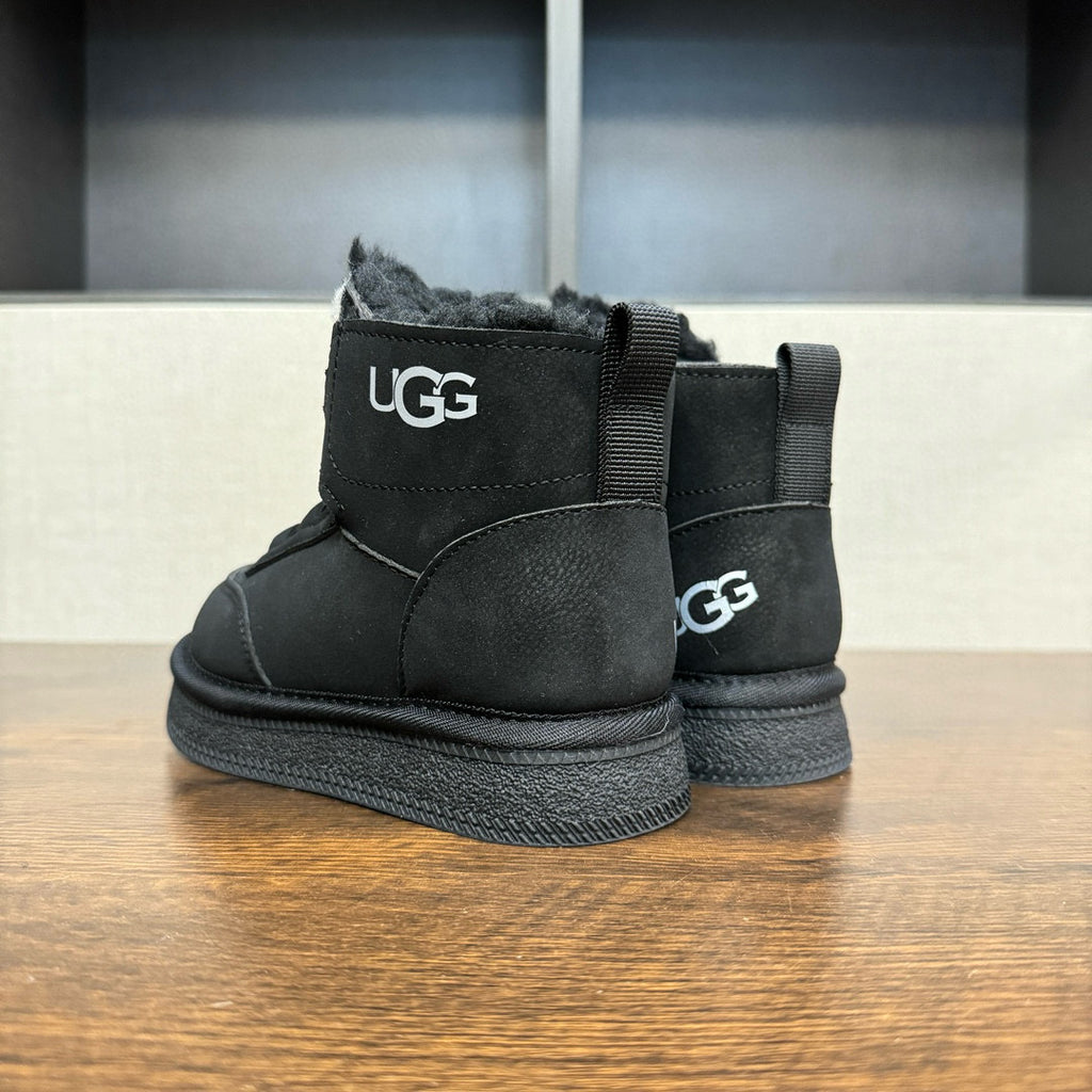 U-GG mid-cut swivel button plus suede leather children's shoes" black"