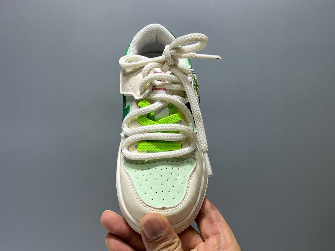 Nike low-top embroidered children's sneakers" off white, lime green'